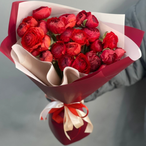 Букет из 21 красного ранункулюса в Электрогорске