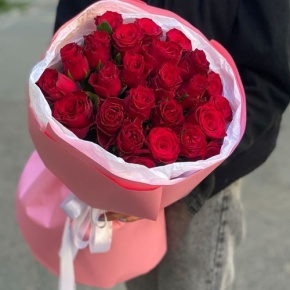 Букет "Эсса" 25 красных роз Кения (60 см) в Электрогорске