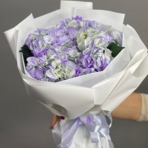 Букет из 5 фиолетовых гортензий в Электрогорске