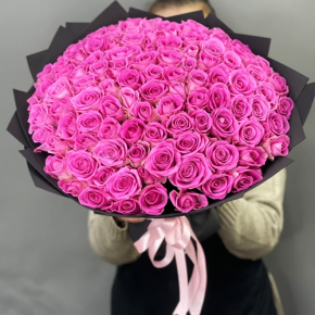 Букет 101 розовой розы Кения (40 см) в Электрогорске