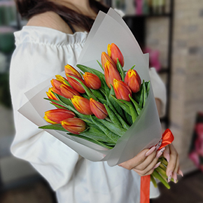 Букет из 15 огненных тюльпанов в Электрогорске