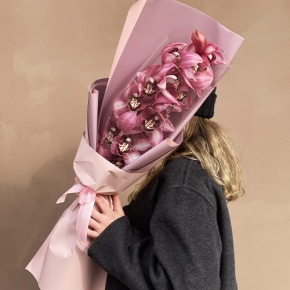 Букет из розовой орхидеи в Электрогорске