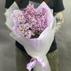 Букет из 9 веток ароматной сирени в Электрогорске