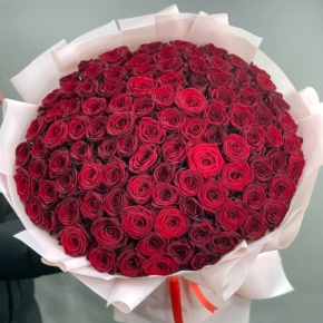 Букет "Париж" из 101 красной розы (60 см) в Электрогорске