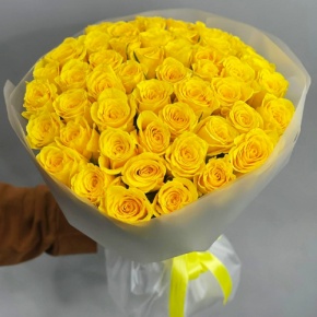 Букет "Золотце" из 51 лимонной розы (40 см) в Электрогорске