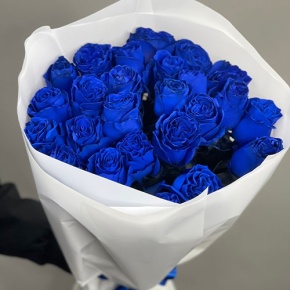 25 синих роз Эквадор (60 см) в Электрогорске