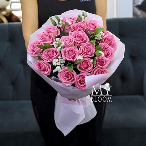 Букет из 21 розовой розы Аква (50 см) в Электрогорске