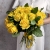 Букет из 25 лимонных роз с рускусом (40 см) в Электрогорске